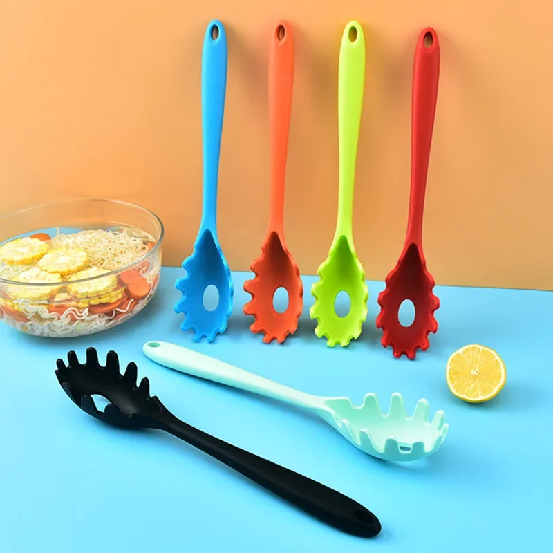 Kitchen Gadgets Pasta - 1 Buah Sendok Mie Pasta Silikon