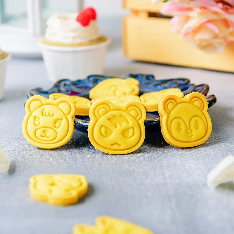 Pemotong Kue Animal Crossing,  - Kitchen Gadgets Set ulasan dan harga