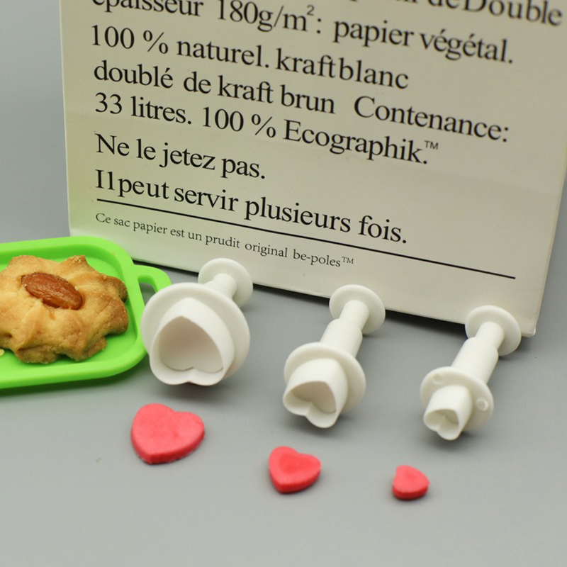 12PCS/Set Cetakan Kue Bentuk M - Kitchen Gadgets Set ulasan dan harga
