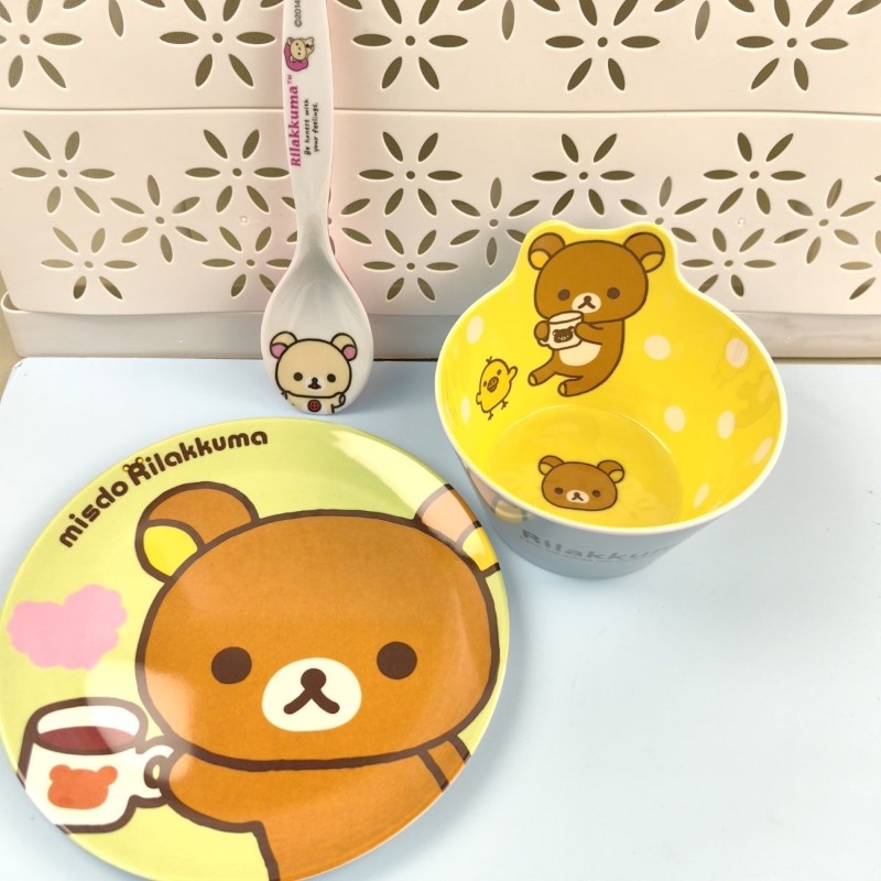Set Peralatan Makan Bermotif R - Kitchen Gadgets Set ulasan dan harga